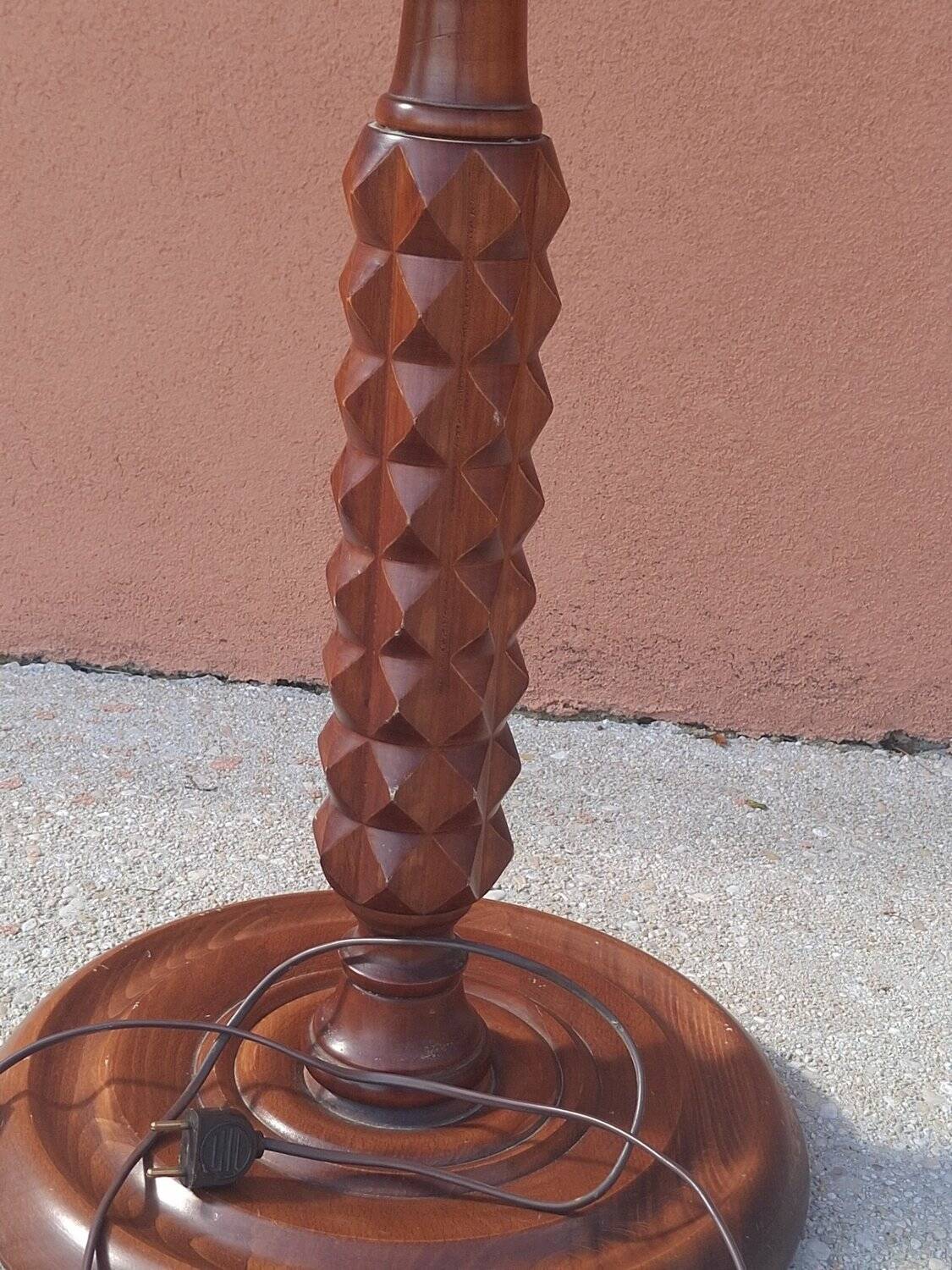 Vintage floor lamp from the 60s-70s with integrated shelf.