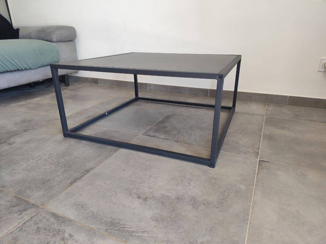 Table basse style industrielle métal 80 x 80