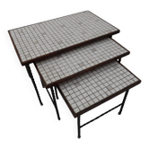 Tables vintage avec carrelage