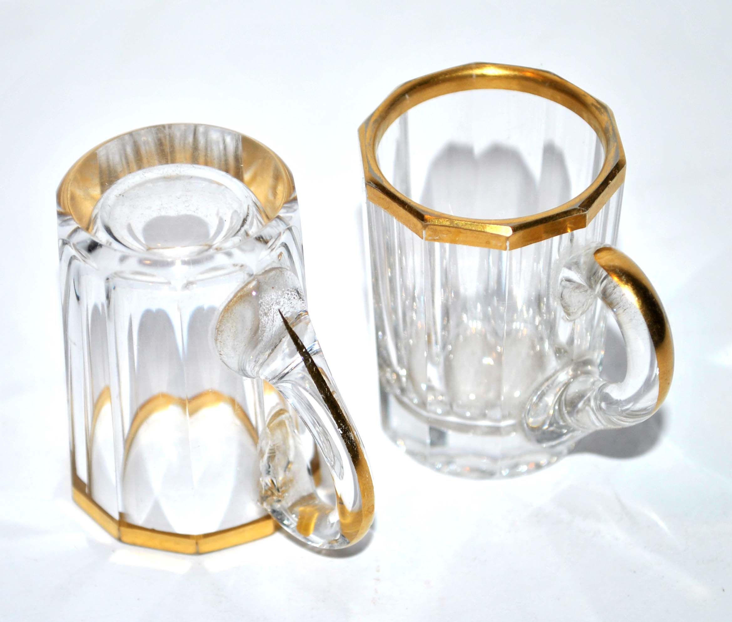 Baccarat set of 2 glasses with liquor mug in gilded cut crystal 1907 4.5cm