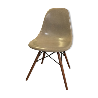 DSW "greige" chair by Charles Eames Vitra 1970 edition