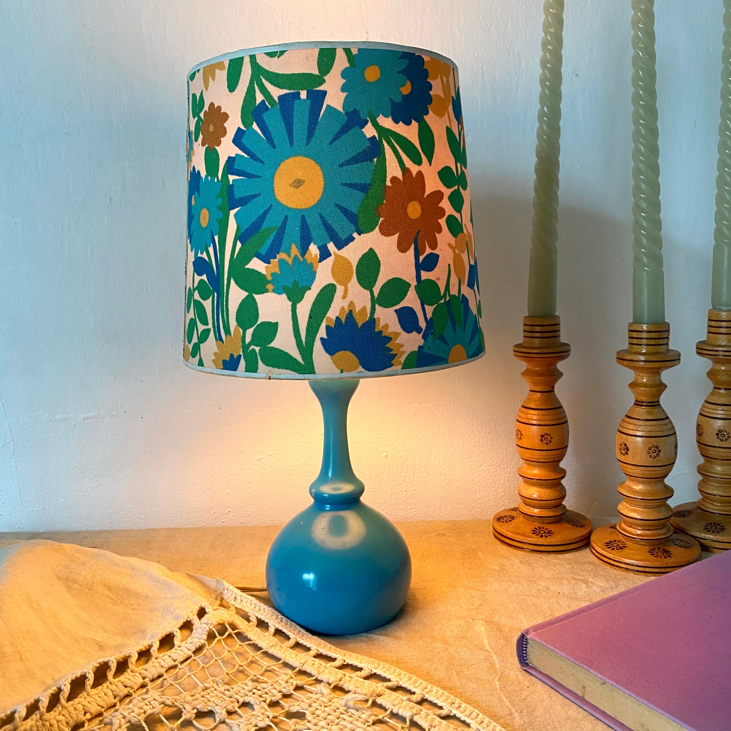 Vintage lamp flowers 70s