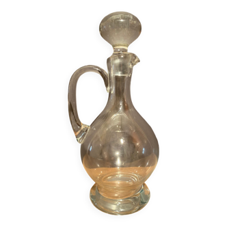 Grande carafe à anse en verre