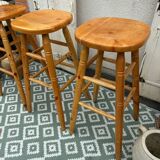 Set of 3 wooden bar stools