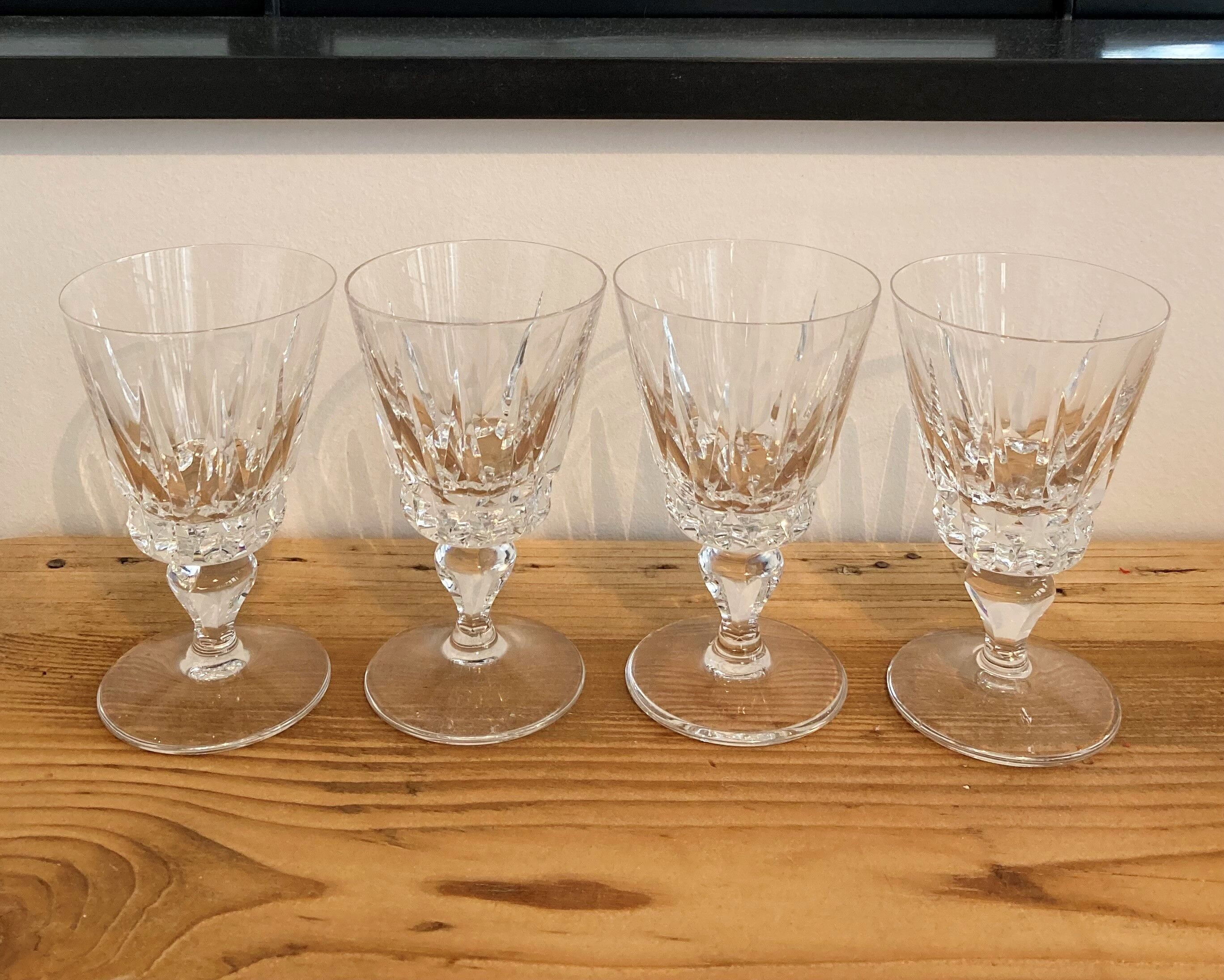 Set of 4 glasses wine Saint Louis model Guernsey