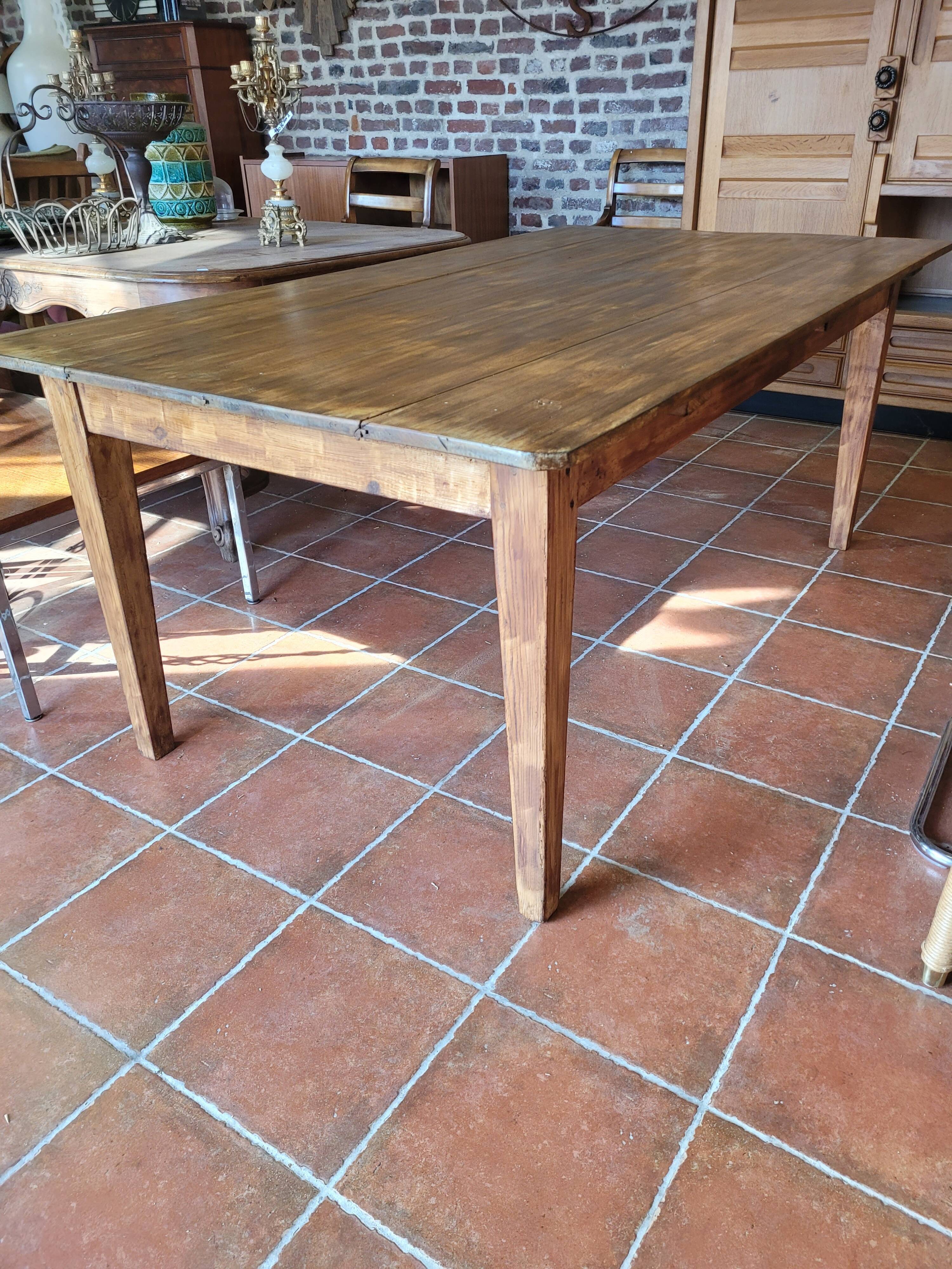 Old fir farm table, 180×102cms