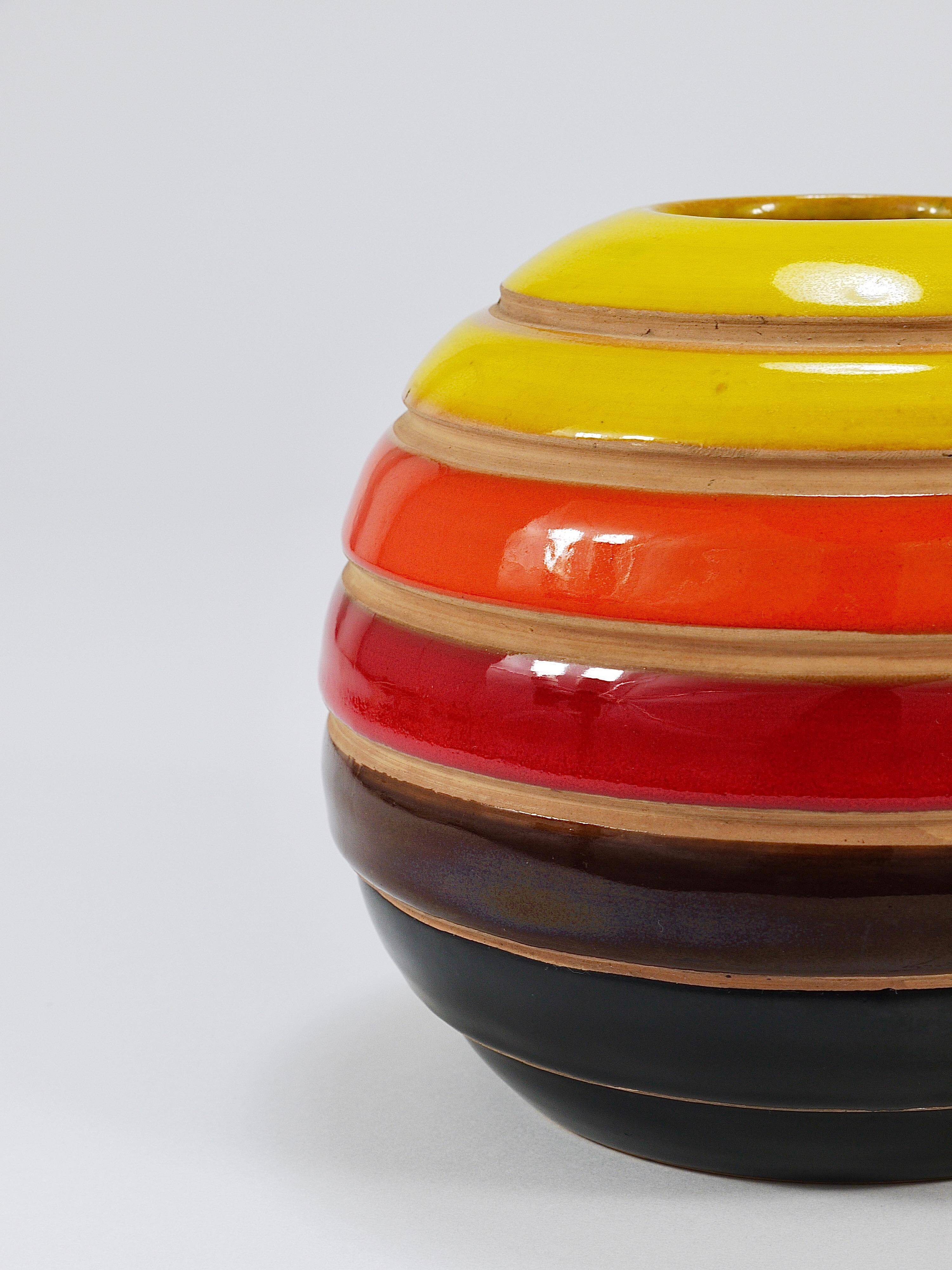 Vase boule en céramique rayé Aldo Londi Bitossi, Italie, 1960s