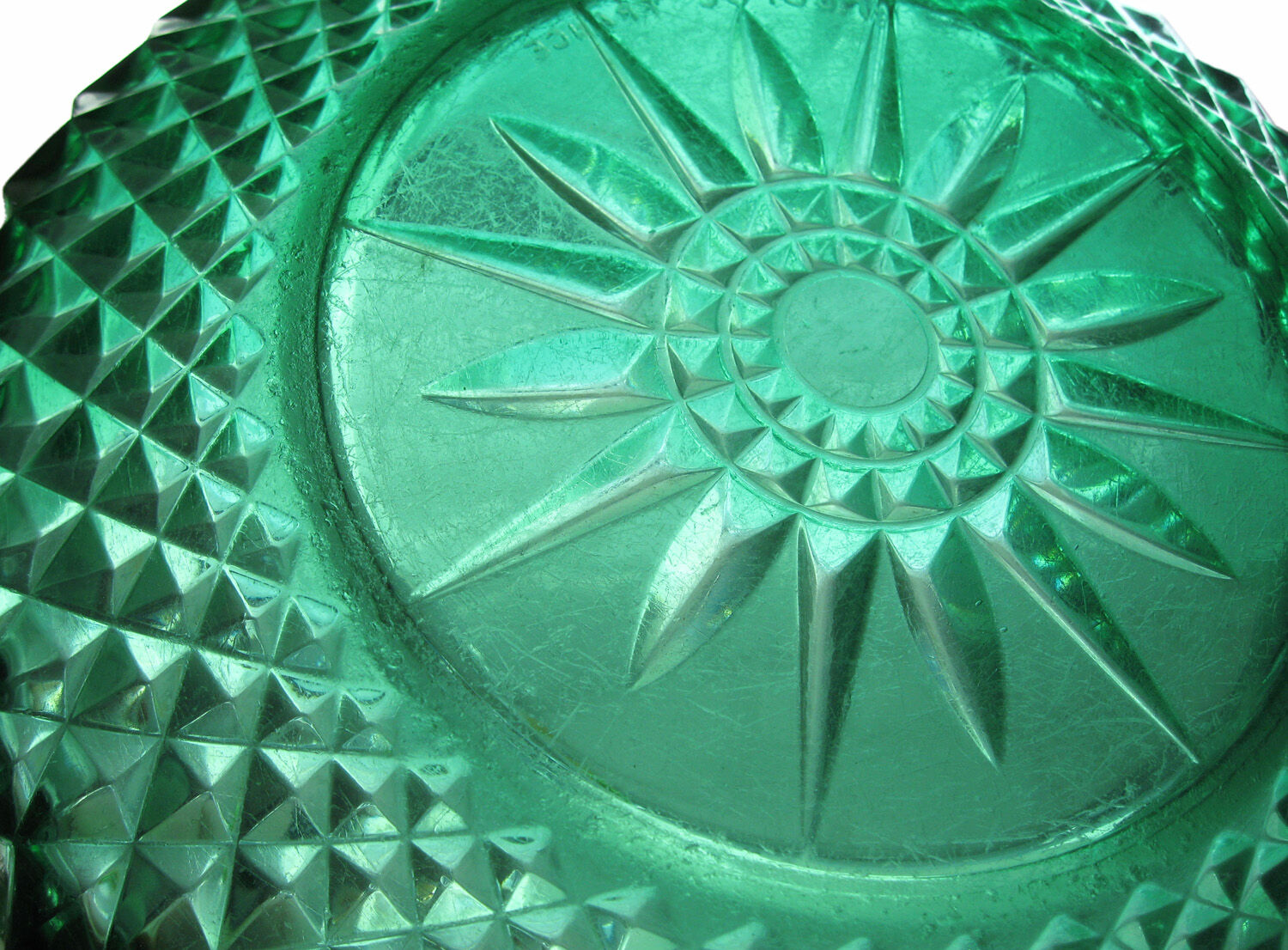 3 glass bowls soaked emerald green - Arcoroc France - vintage 60s