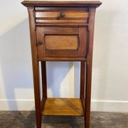 Meuble provincial en chêne, dessus de marbre, intérieur en céramique