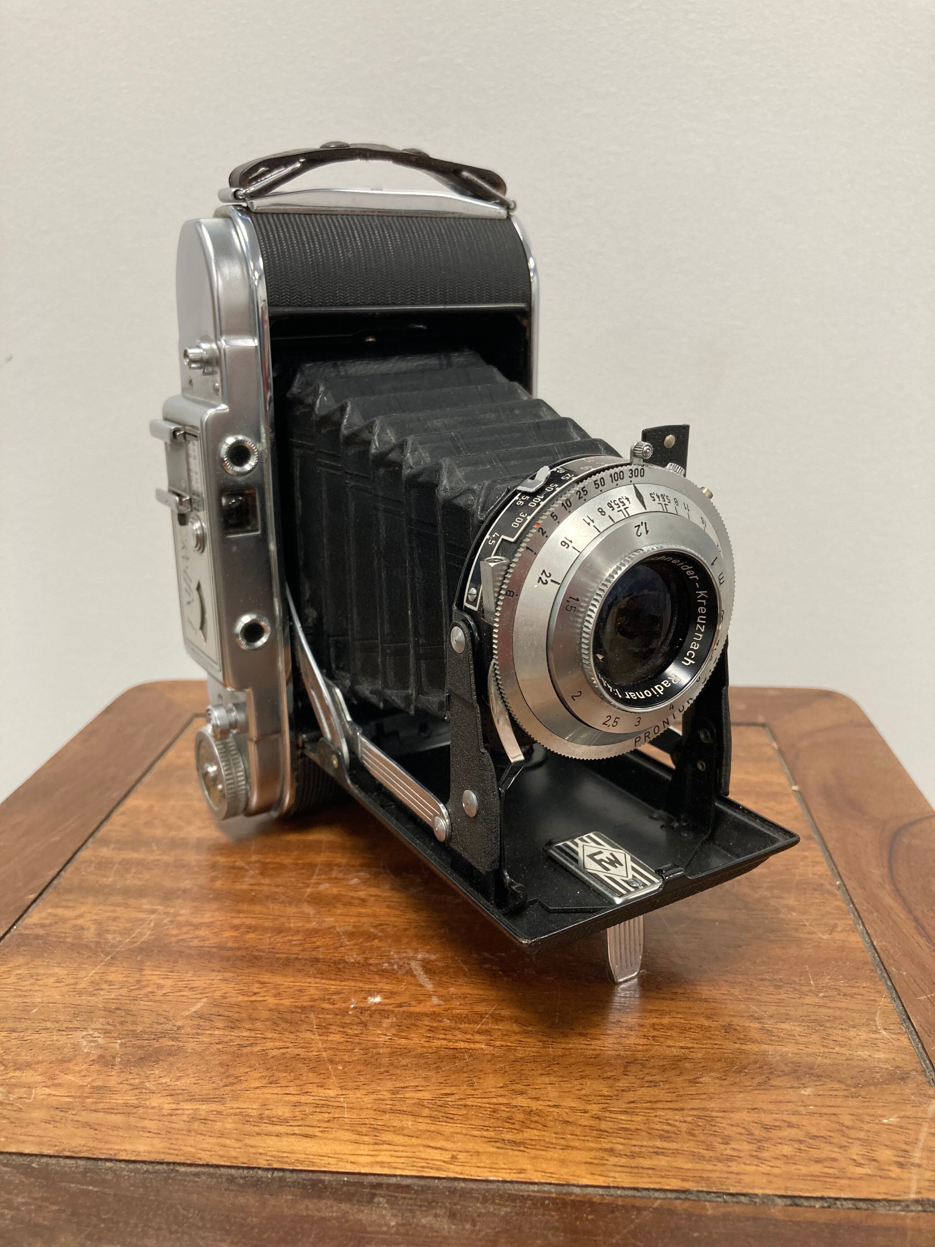 German bellows camera 1950s