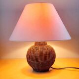 Woven wicker lamp