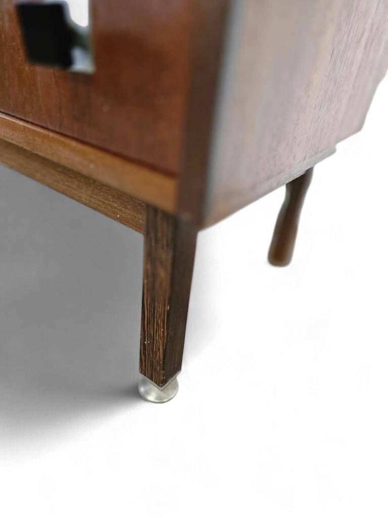 vintage mid-height cabinet / display cabinet / bookcase