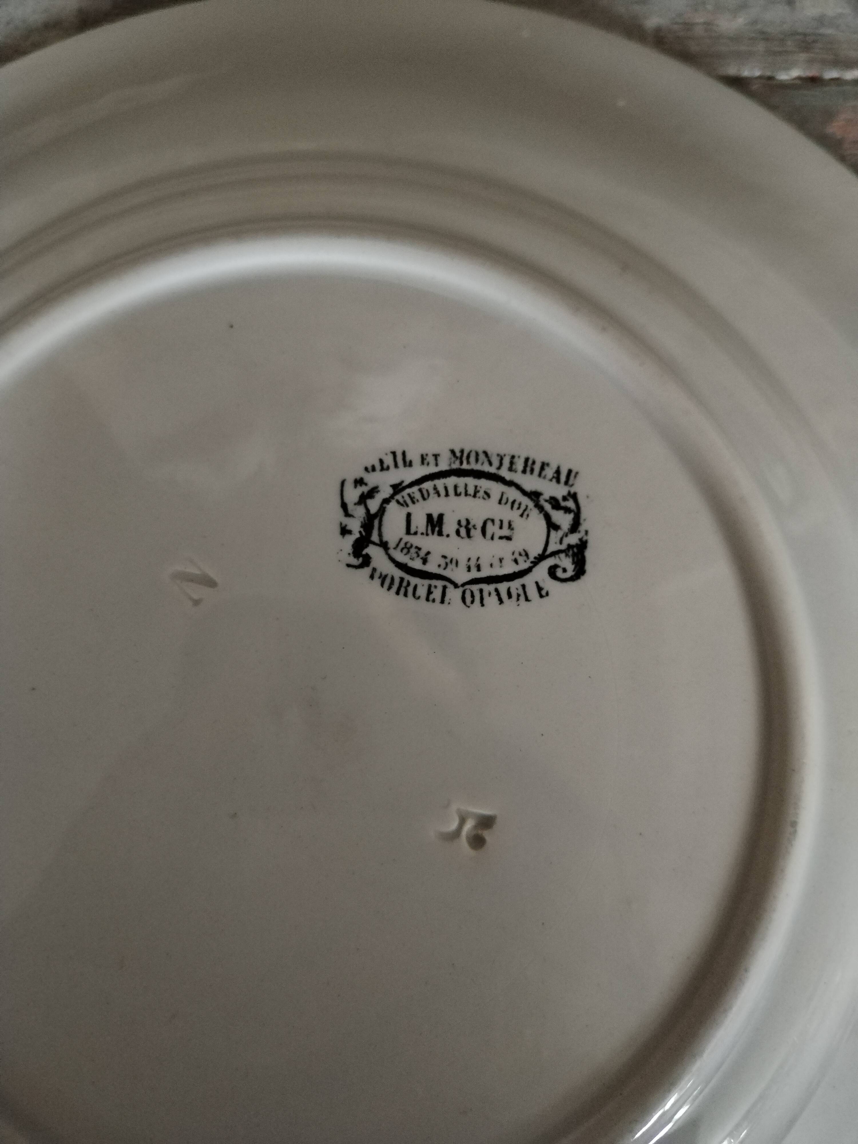6 Creil and Montereau earthenware dessert plates