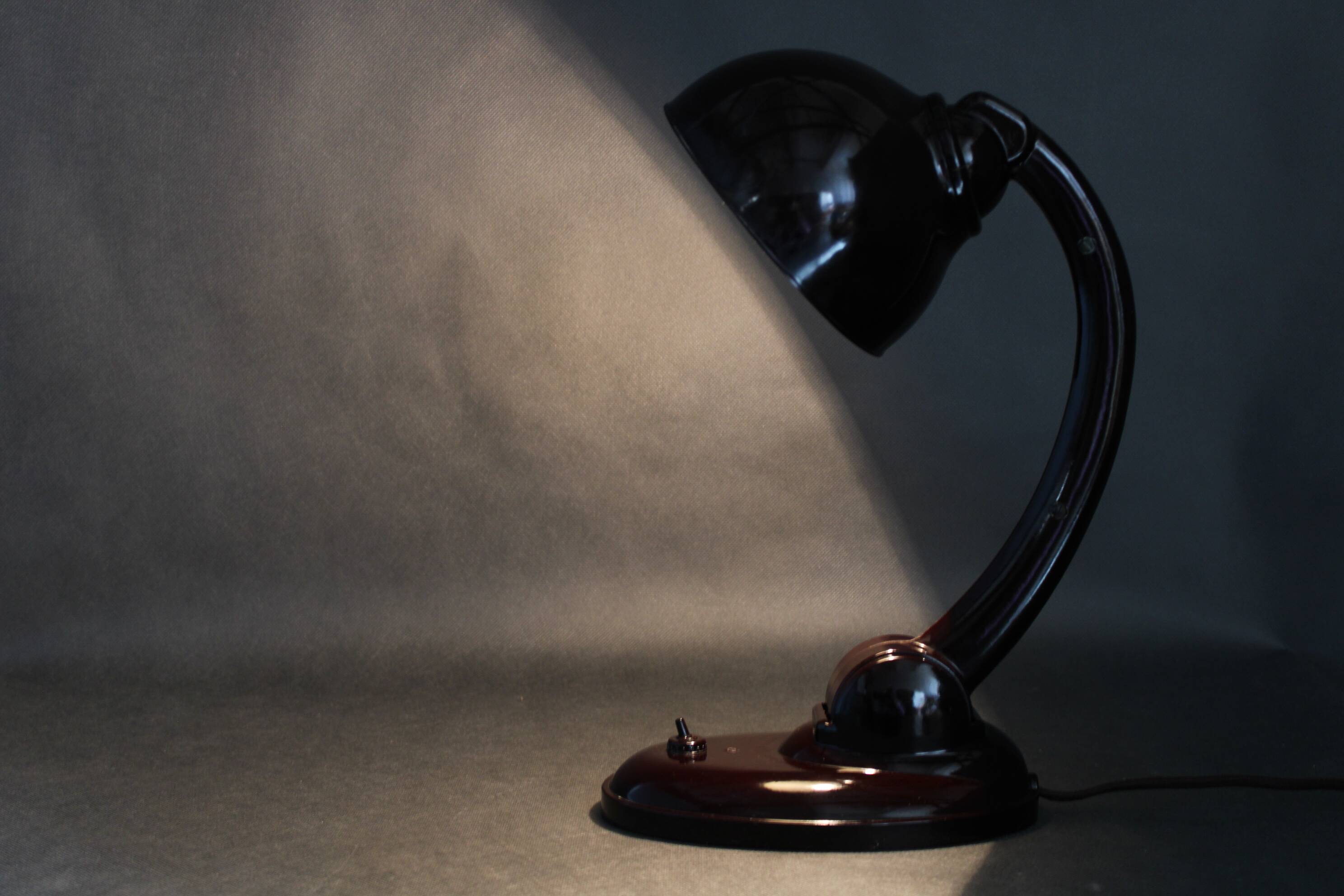 Bauhaus Bakelite Table Lamp by Electrosvit, Model 11126, 1930s