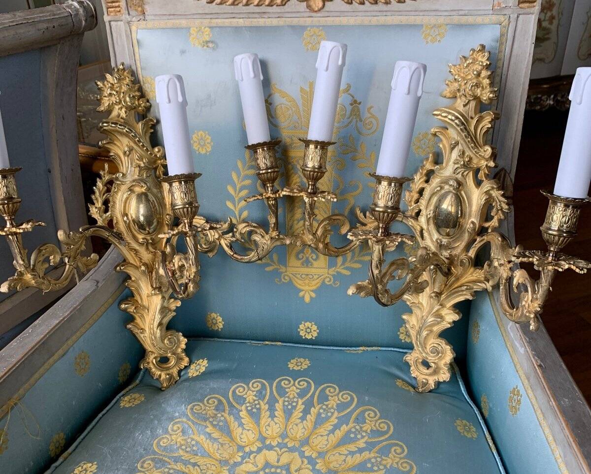 Pair of gilded bronze wall sconces