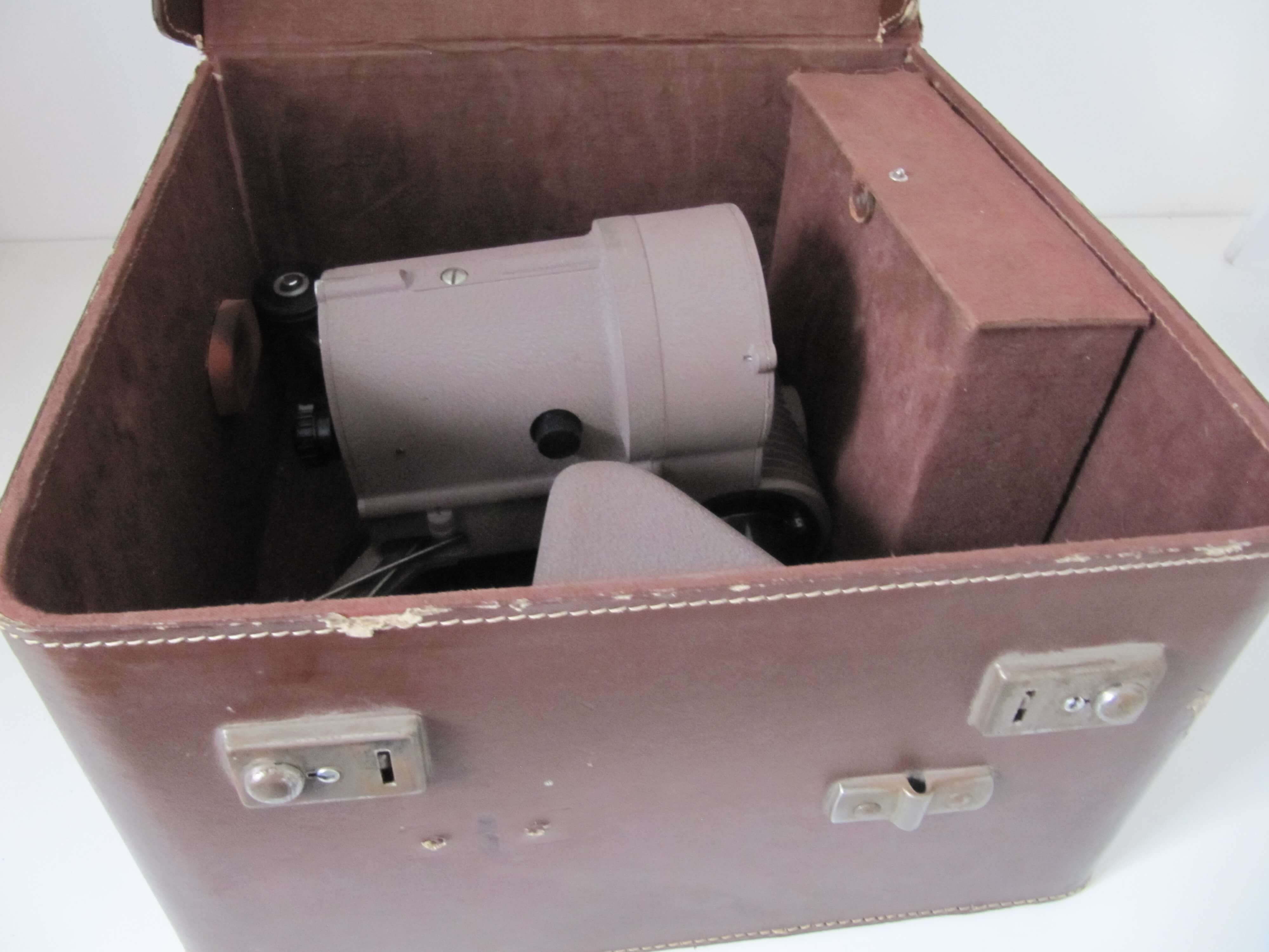 Miami Cinema Projector of 1938 - Vintage