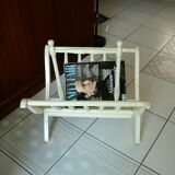 Folding magazine rack in vintage white wood