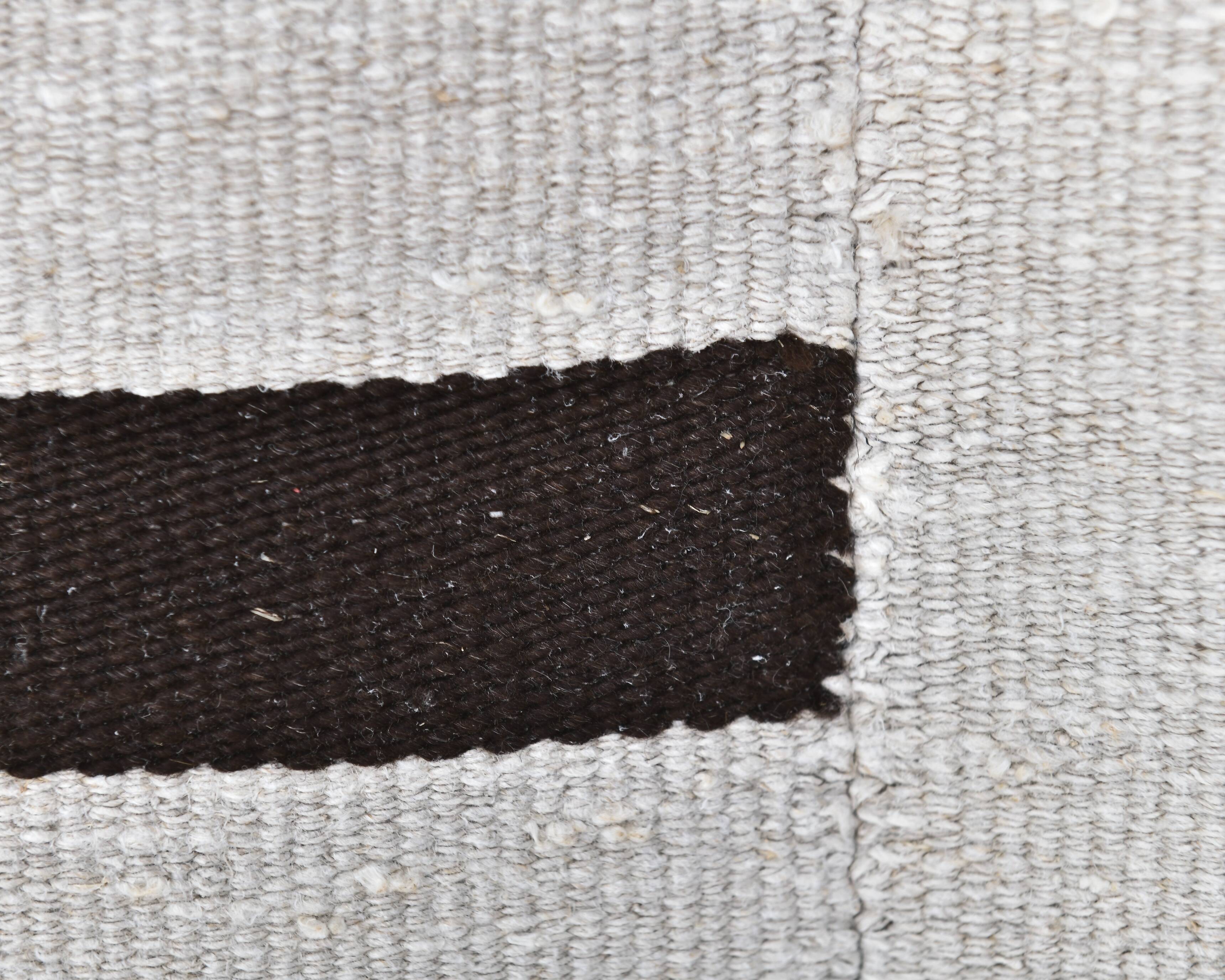 5x7 White Black Striped Turkish Vintage Rug 143x199Cm