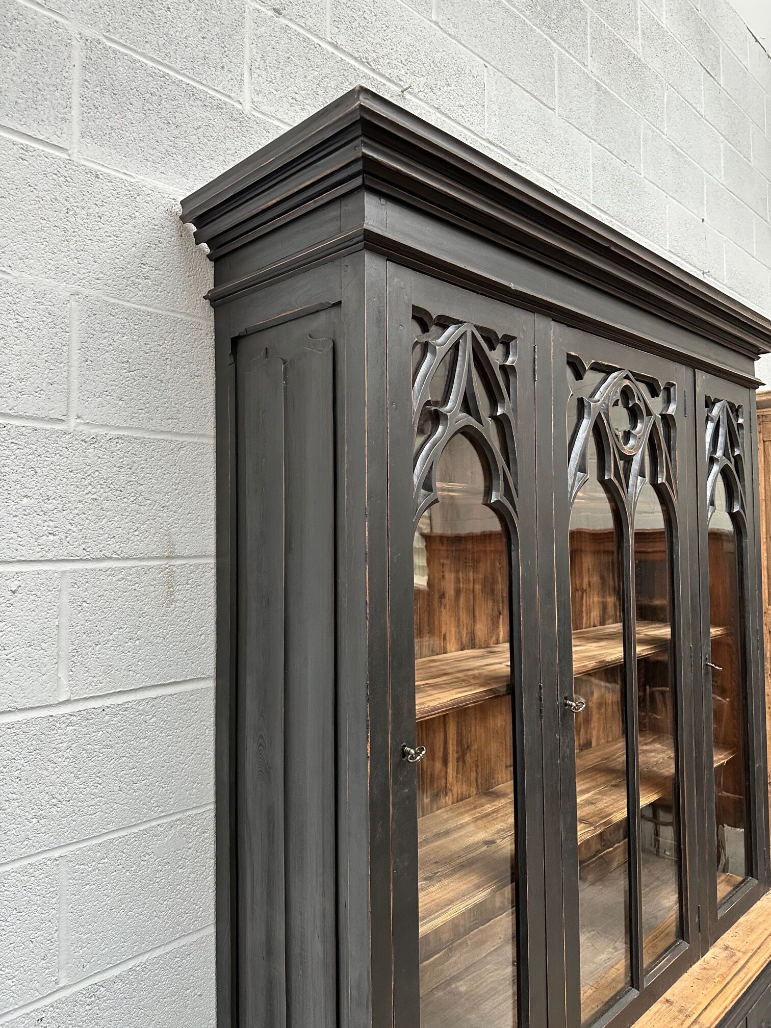 Early twentieth century oak bookcase