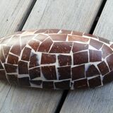 Empty mother-of-pearl pocket