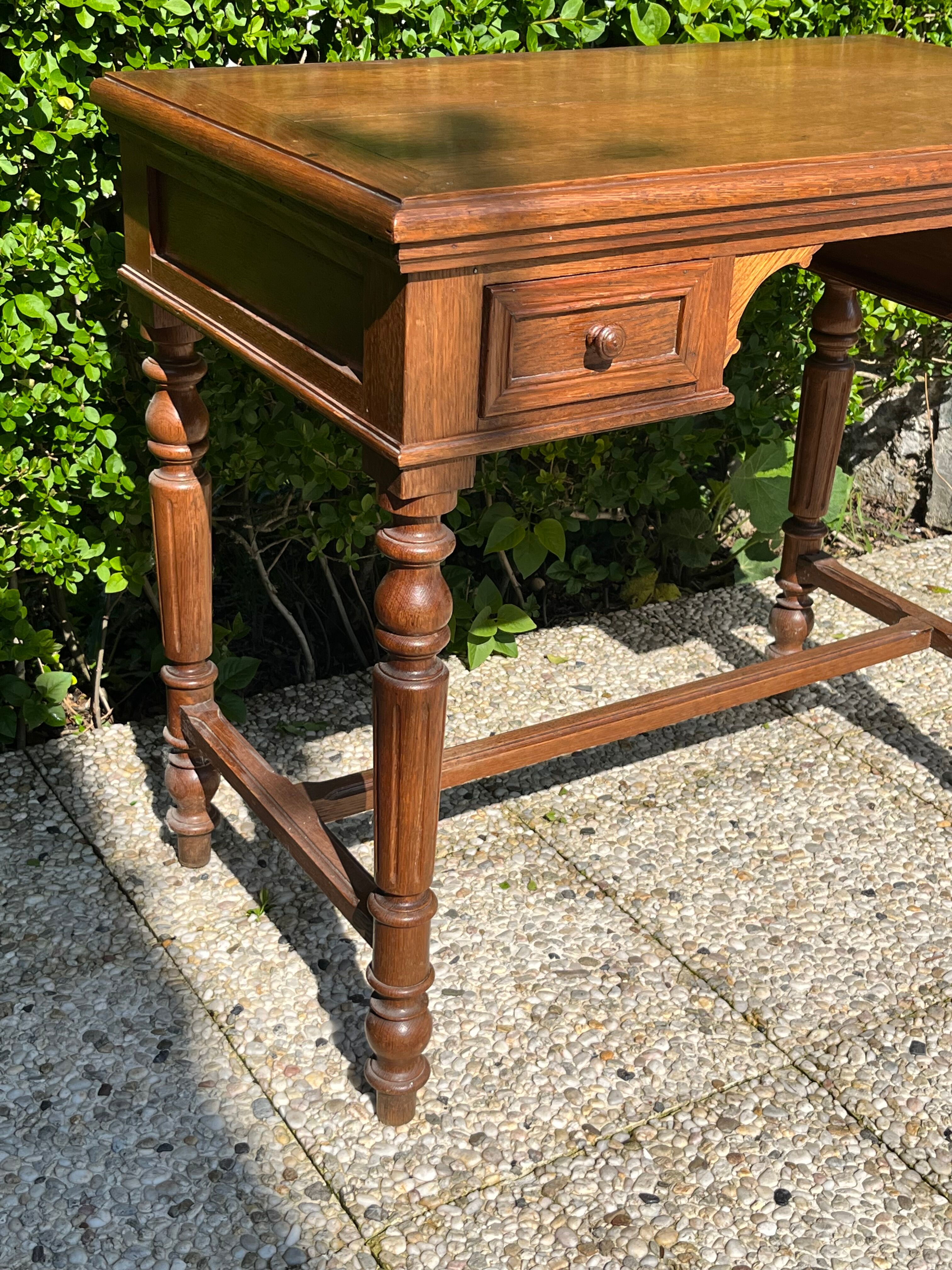 Vintage desk in oak