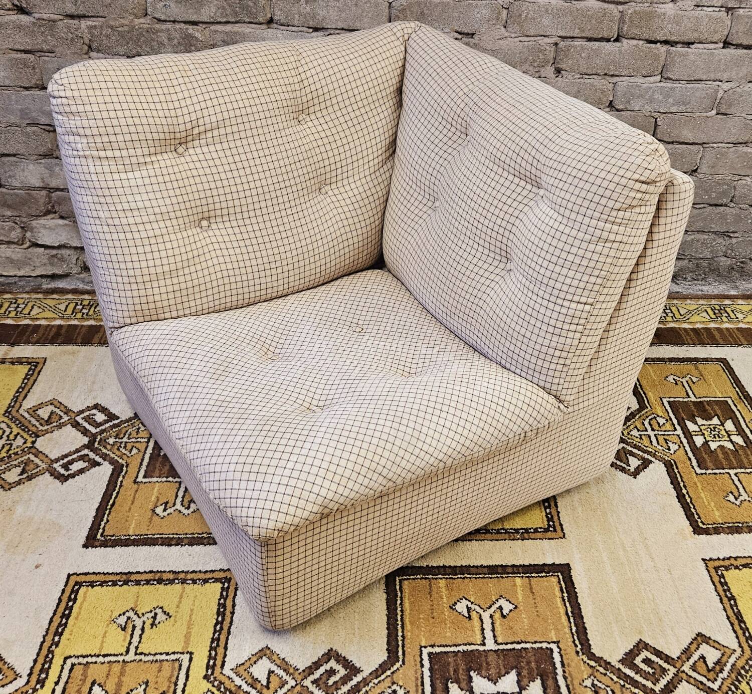 Vintage 1970s corner armchair