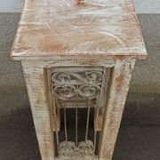 Antique pedestal table in wood and wrought iron