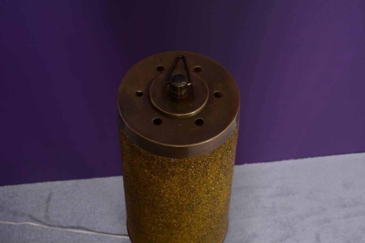 Totem floor lamp from the 60s in yellow granite methacrylate.