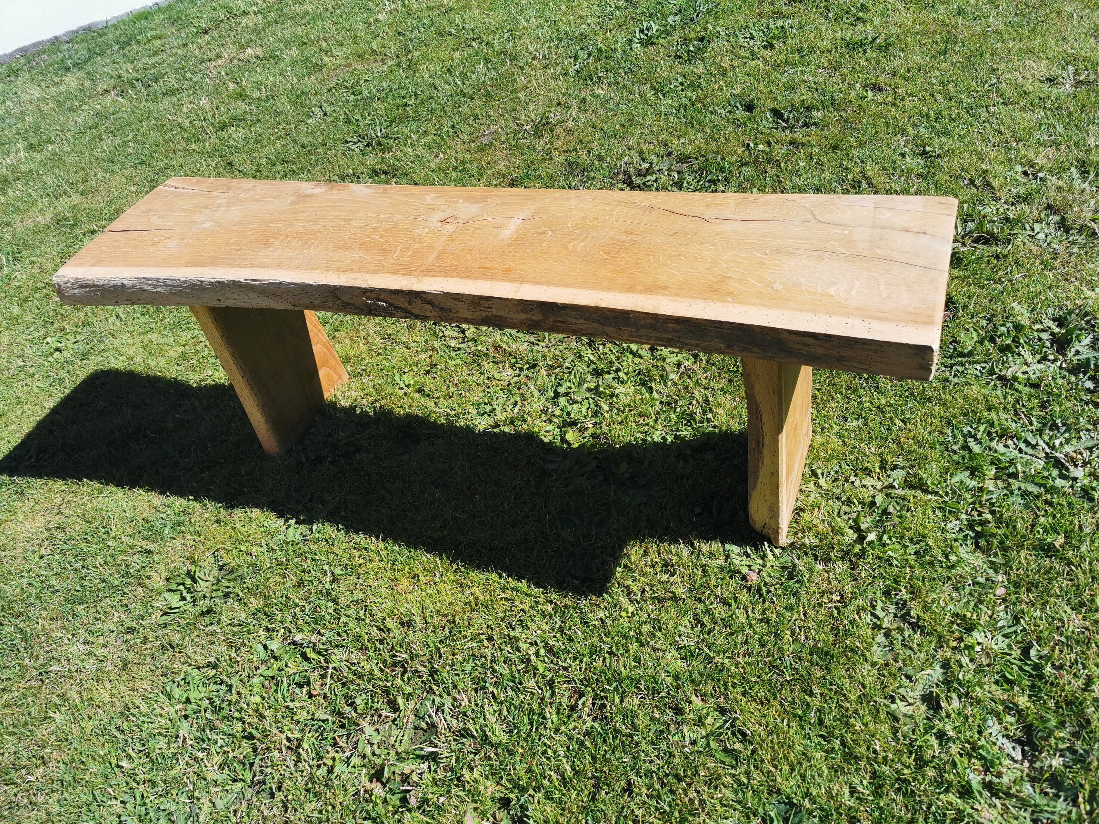 Old brutalist art bench, in natural raw oak