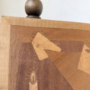 Panneau en marqueterie de bois inspiré de Picasso