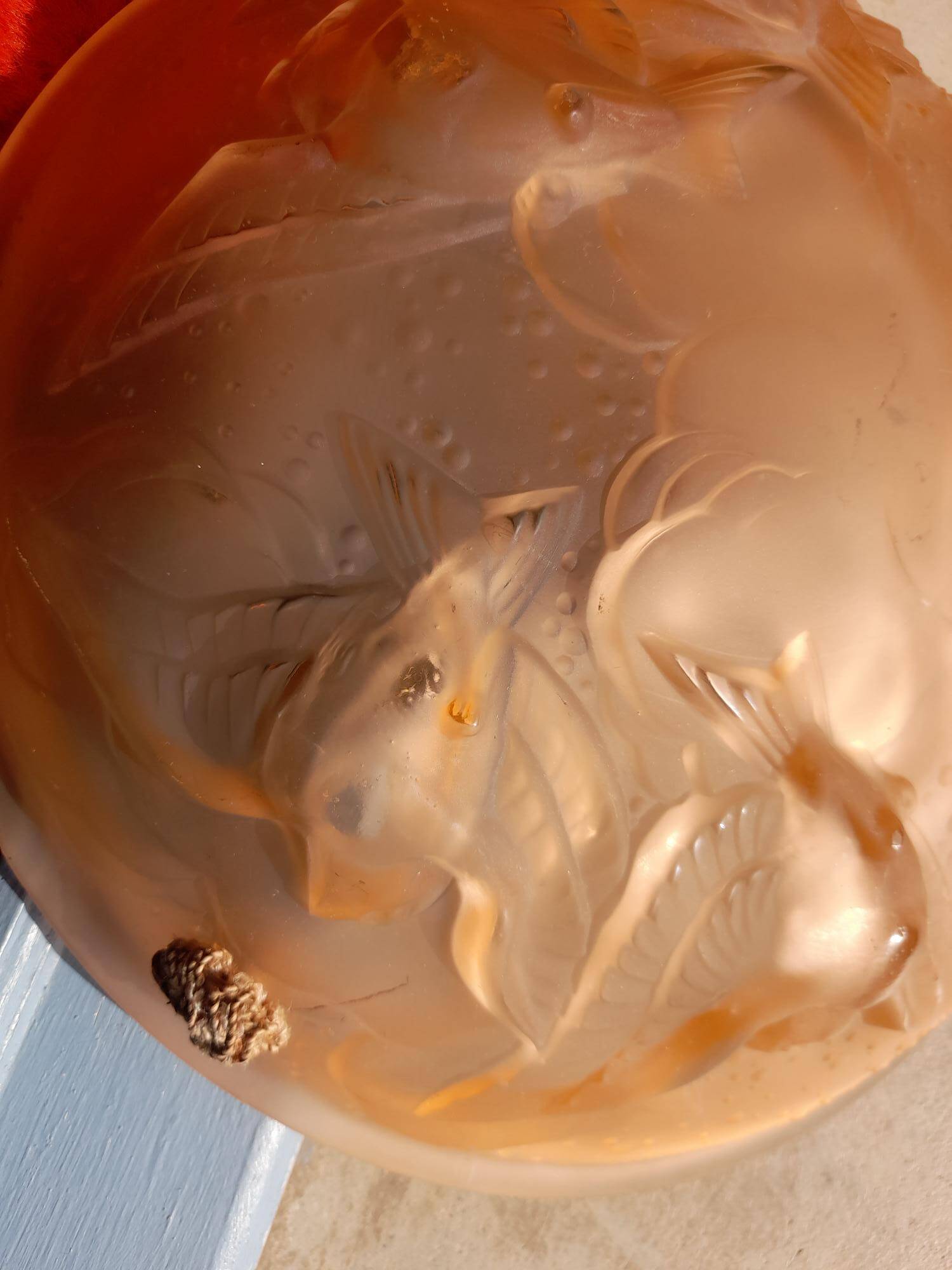 Glass paste lustre, pink