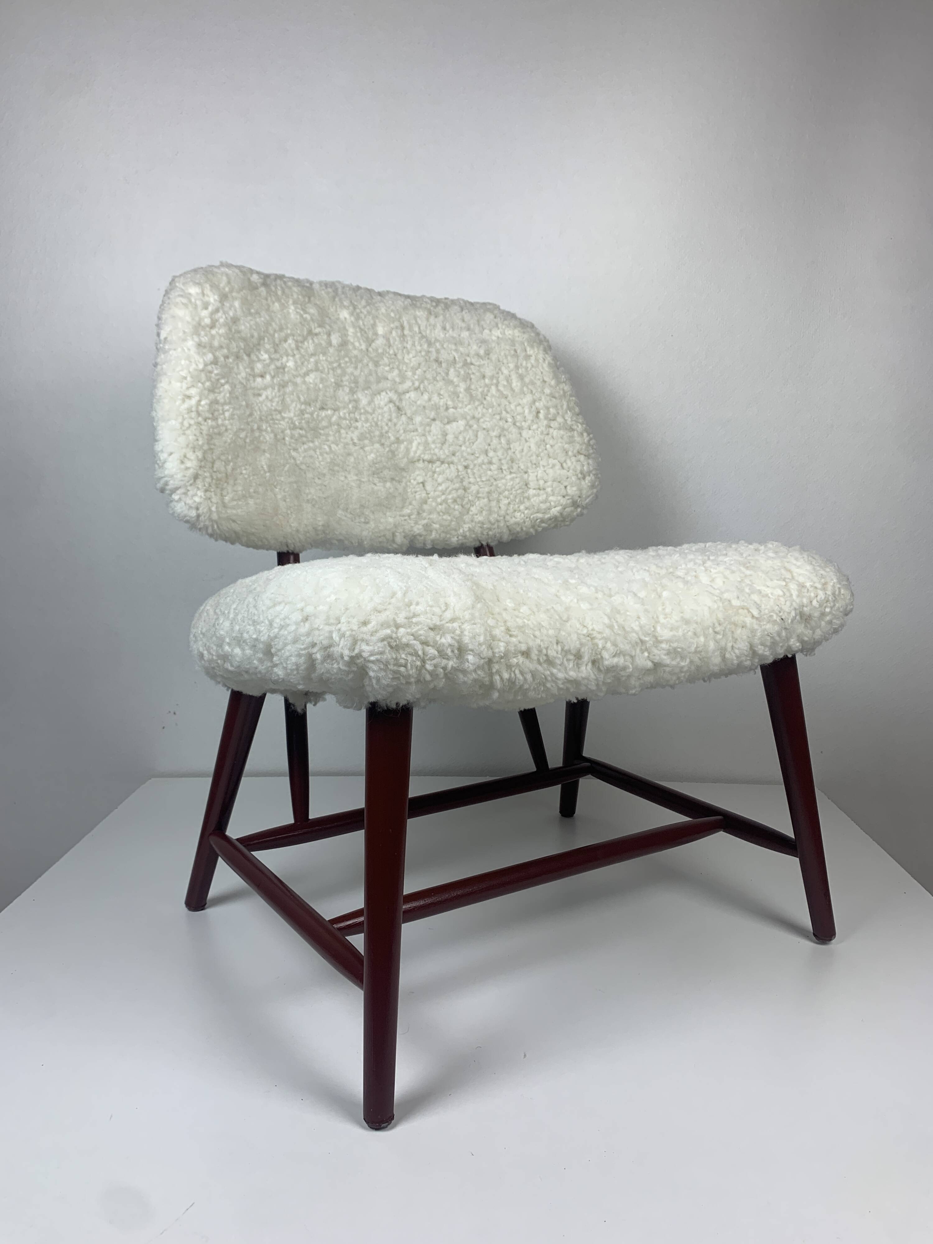 Scandinavian Swedish midcentury lounge or easy chair by Alf Svensson, Model Teve, 1950s