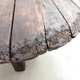 Round table in popular oak, circa 1880.