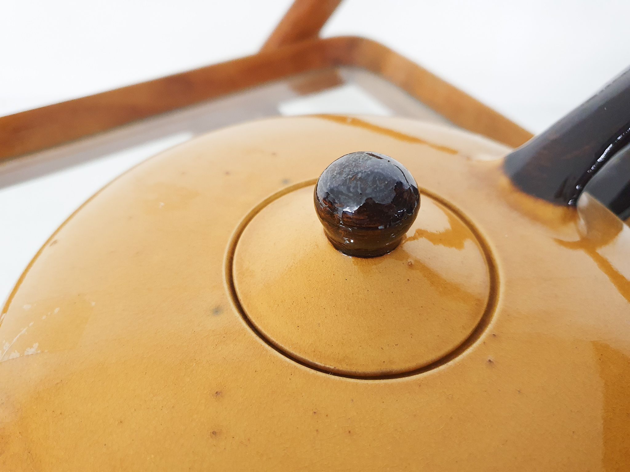 Vaisselle en porcelaine ocre de Roger Mourre pour Dieulefit, France années 1950