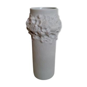 Kaiser porcelain vase