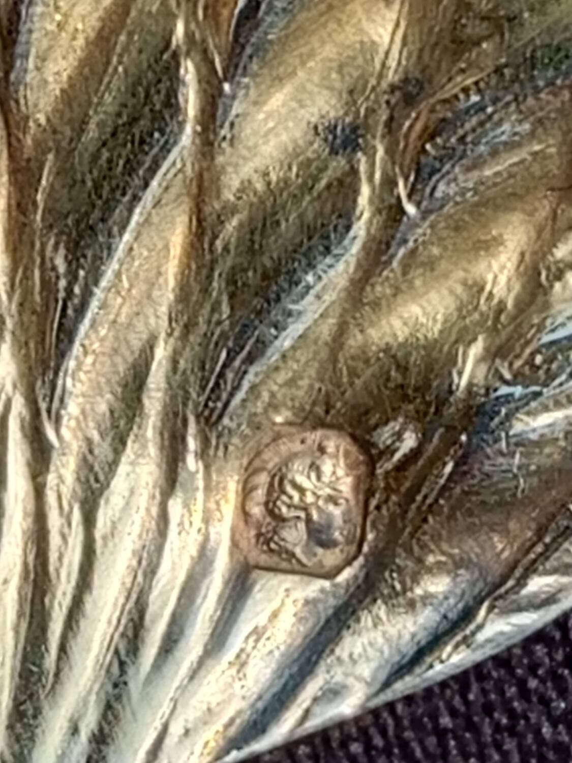 Strawberry shovel XIX.