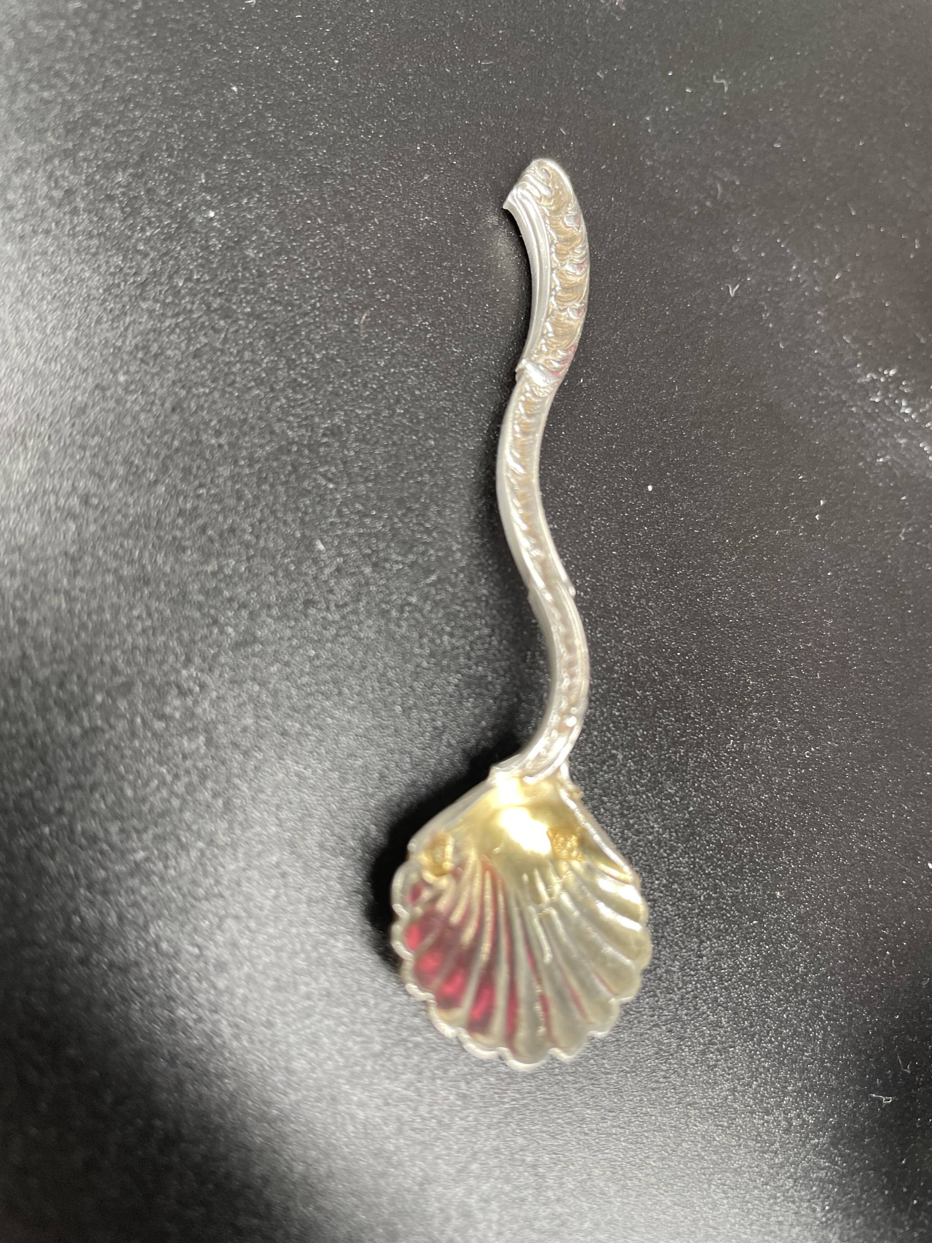 4 salt pots, silver, Ravinet D'enfert, 4 shovels, white glass interior, case, purple interior, 19th century