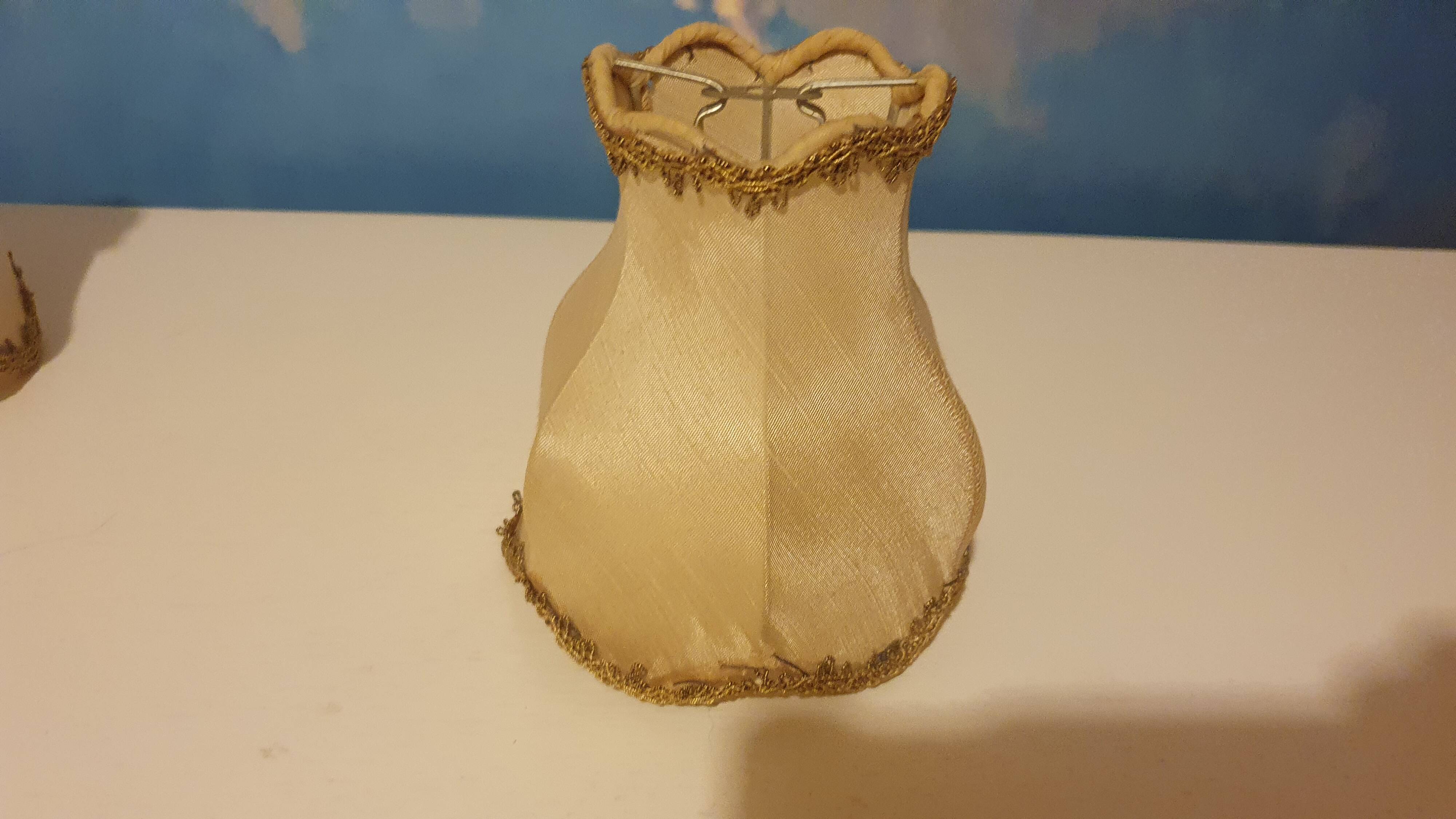 Set of 4 fabric lampshades with fringes