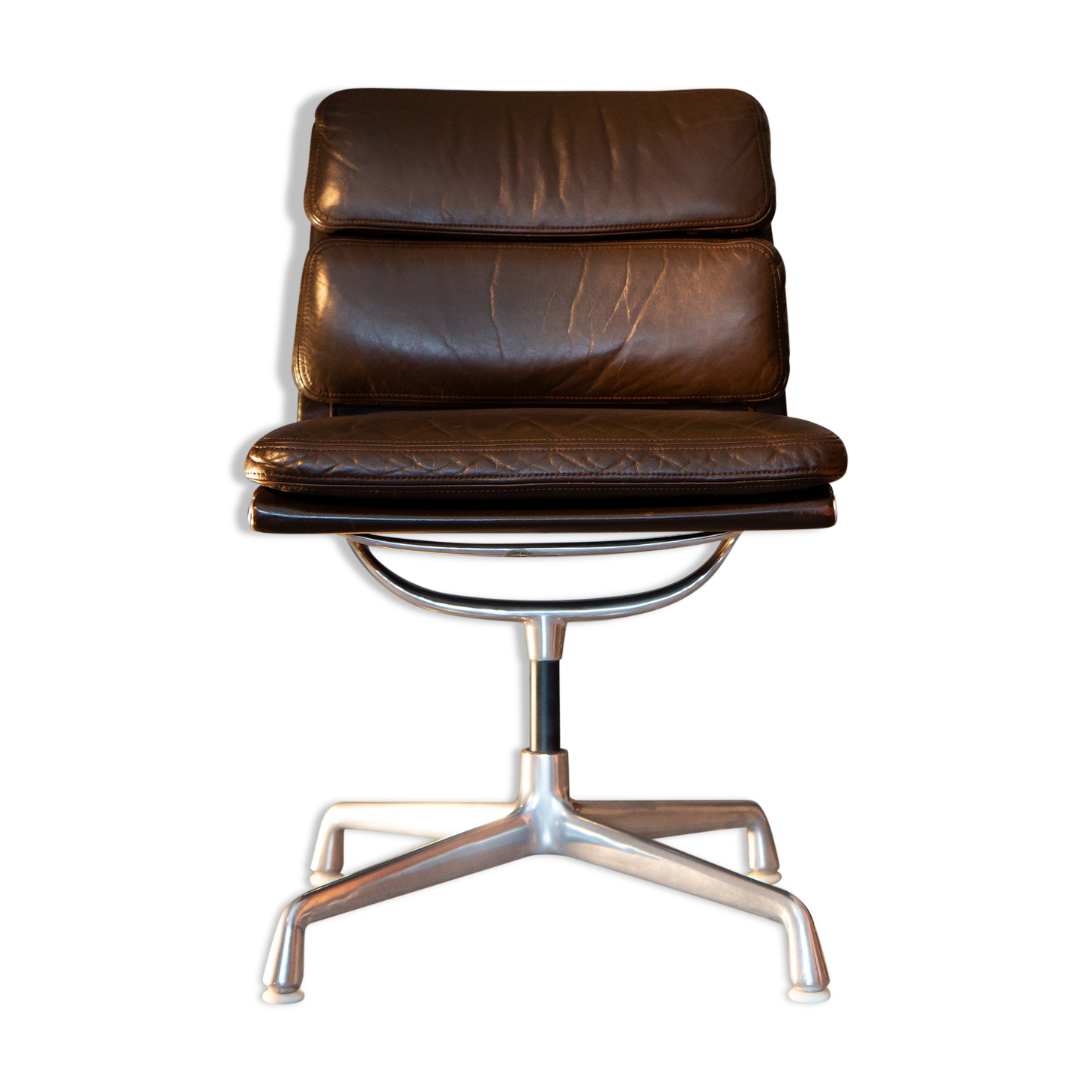 Eames Soft pad EA205 armchair, Herman Miller edition 1970