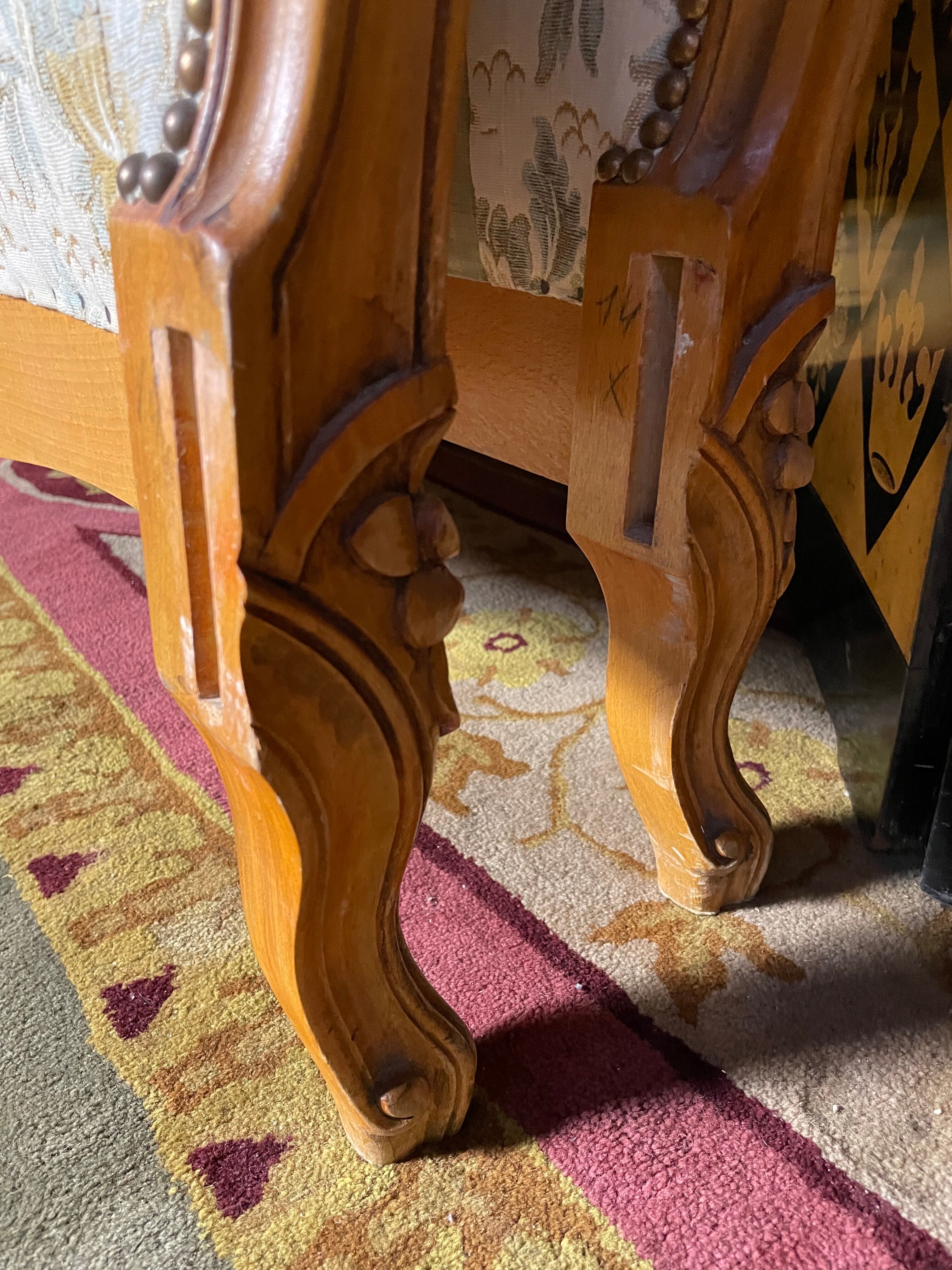 Upholstered bed in Louis XV style