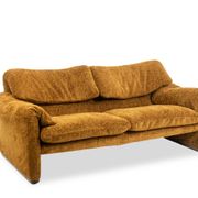 Vico Magistretti. 2-seater sofa, “Maralunga” model. 1970s.
