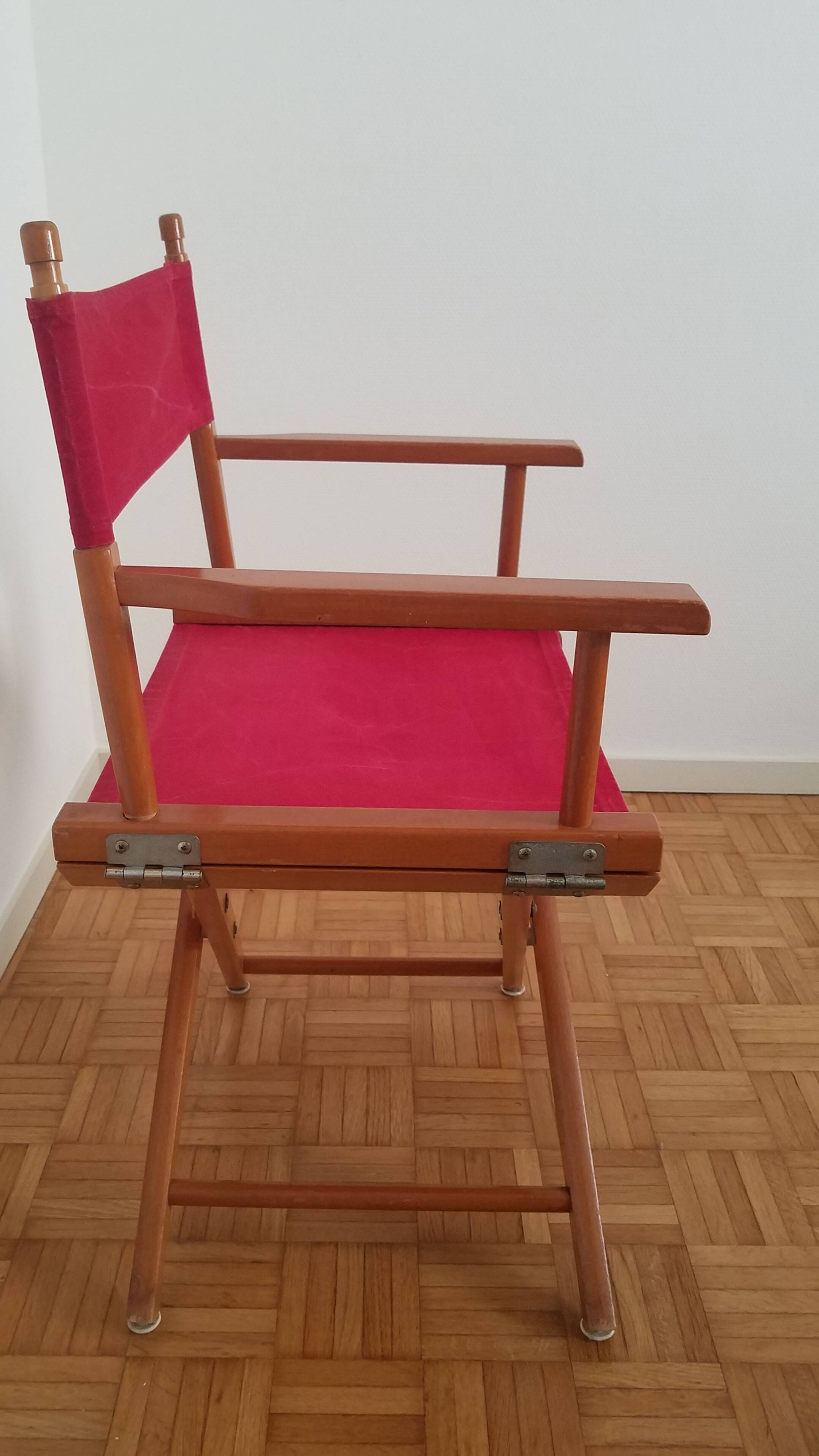 Vintage folding director's chair