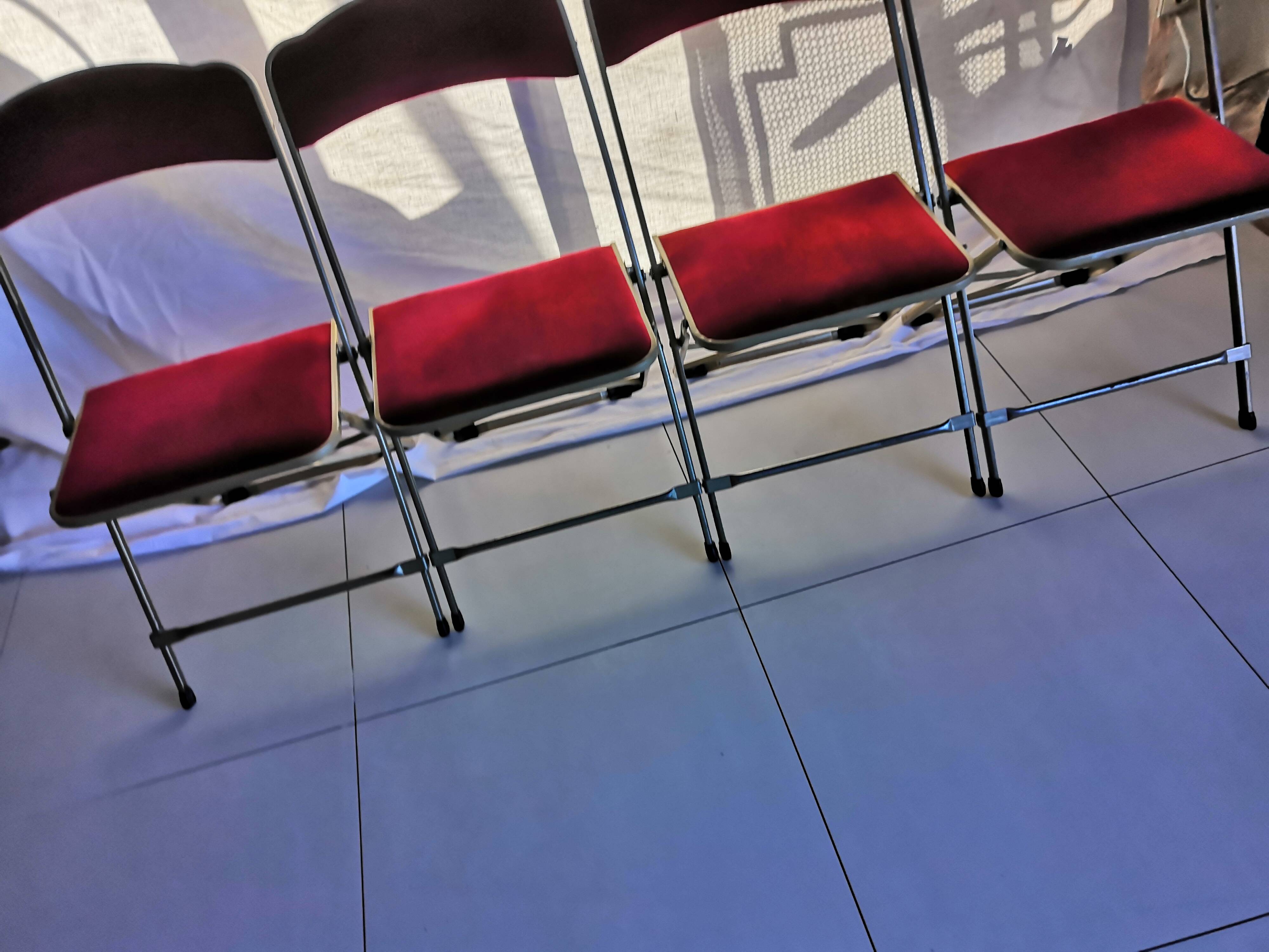 Suite of 4 folding chairs opera red velvet and vintage brass structure