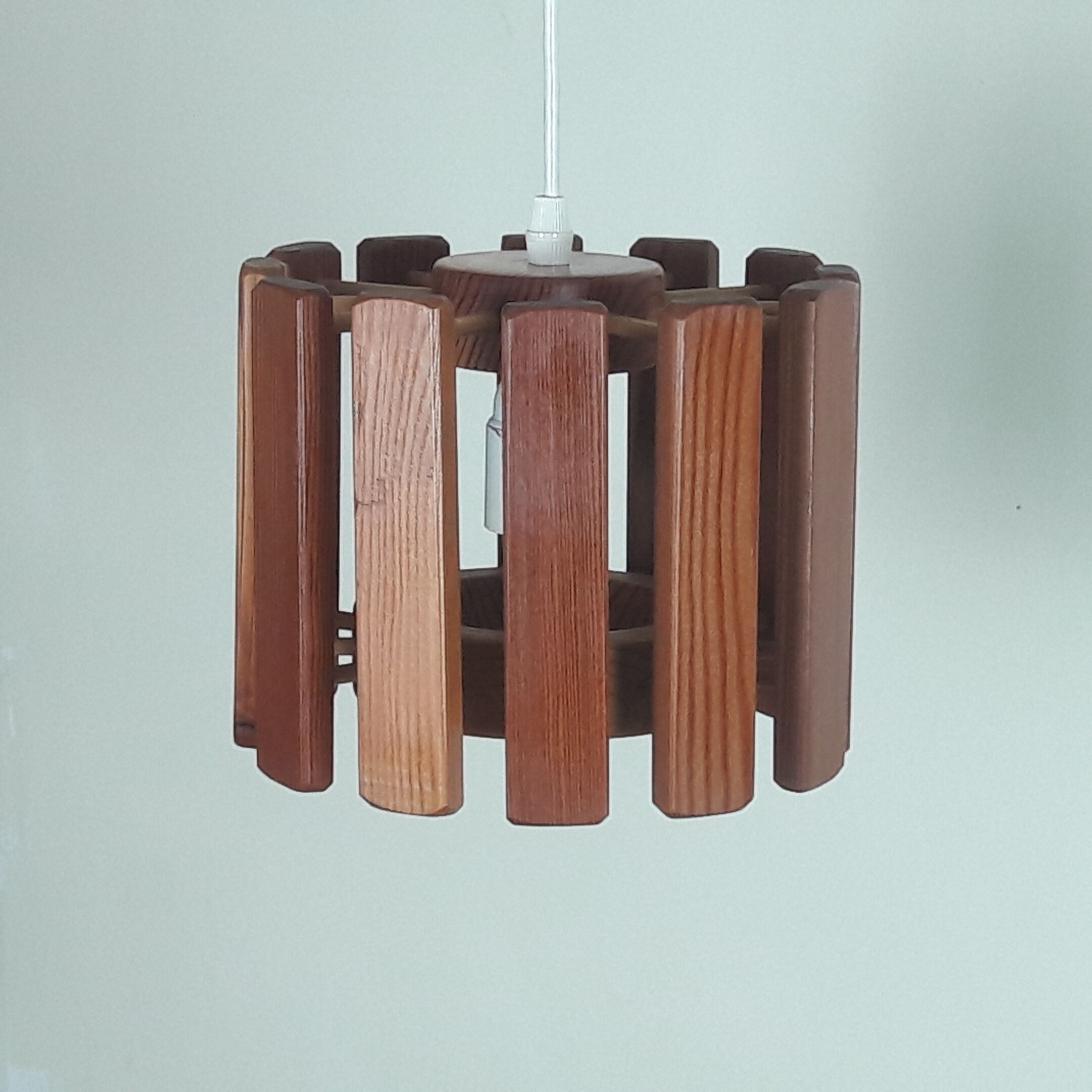 Vintage wooden suspension