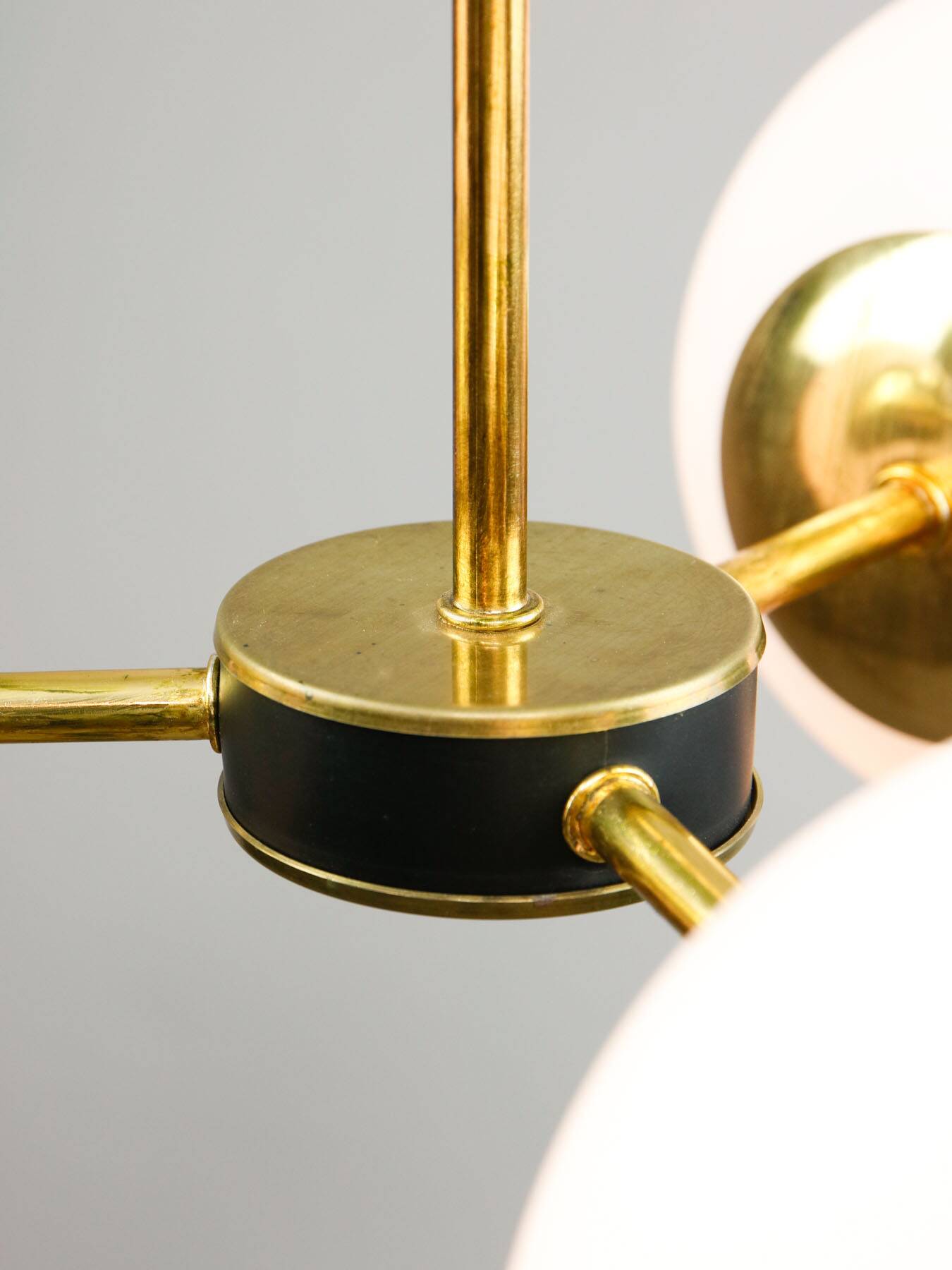 Mid-Century Modern Italian Chandelier in Brass and Opaline Glass, 1960s