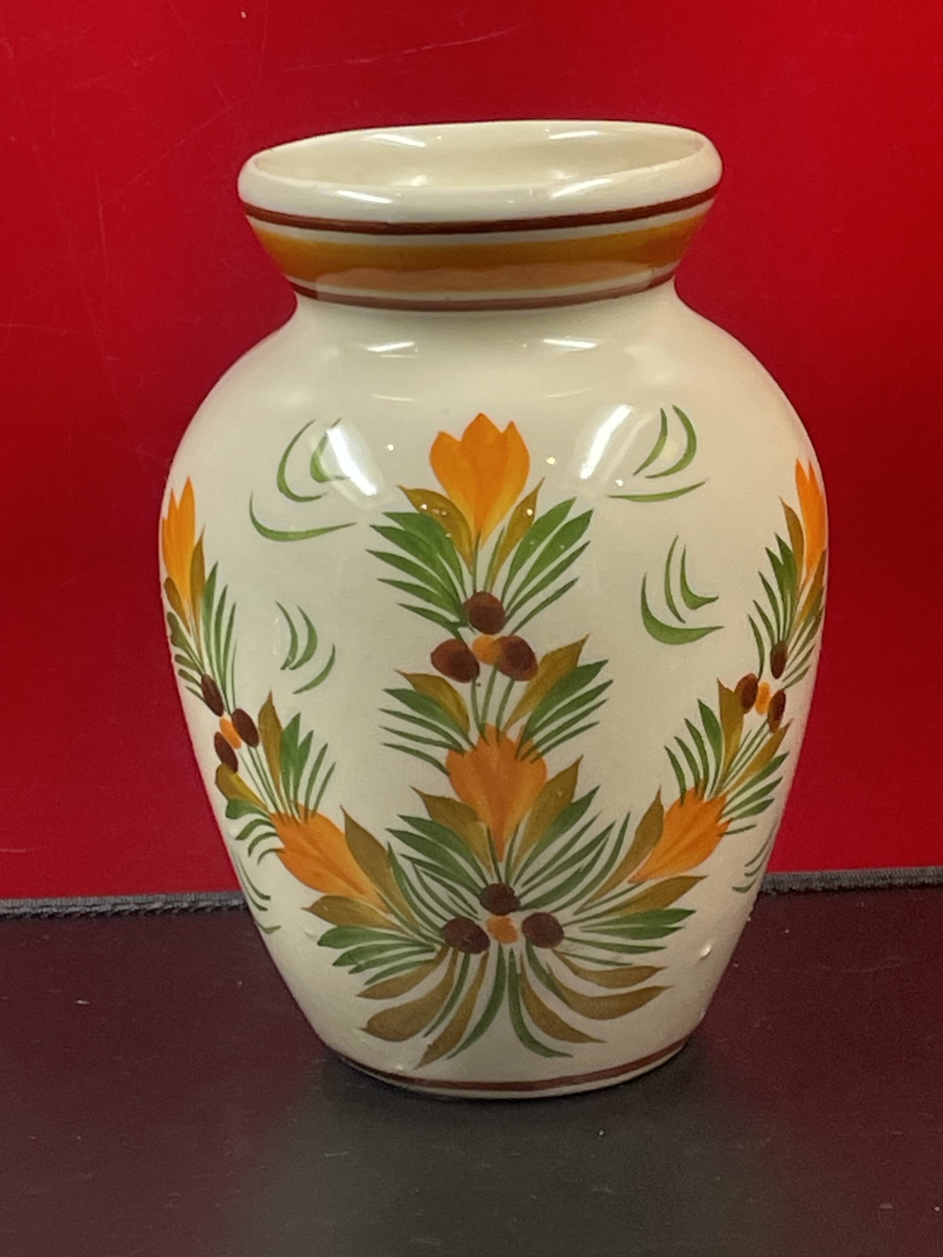 Quimper earthenware vase with floral decoration 19 cm