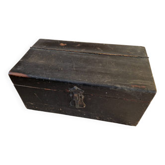 Coffre / malle ancienne en bois et laiton