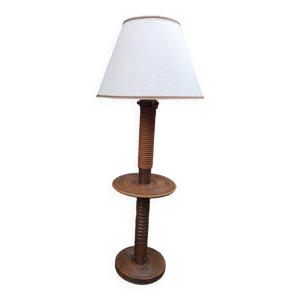 lampadaire bois tourné - style