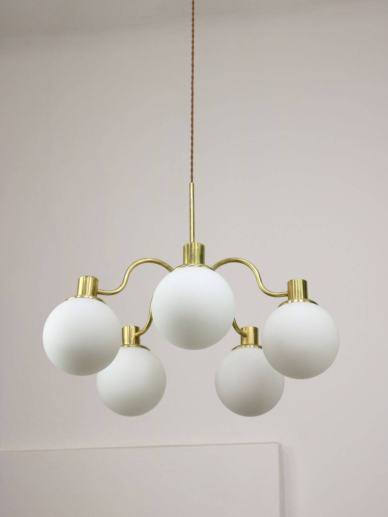 Italian Mid century Modern Chandelier in Brass and Opaline Glass, 1960s