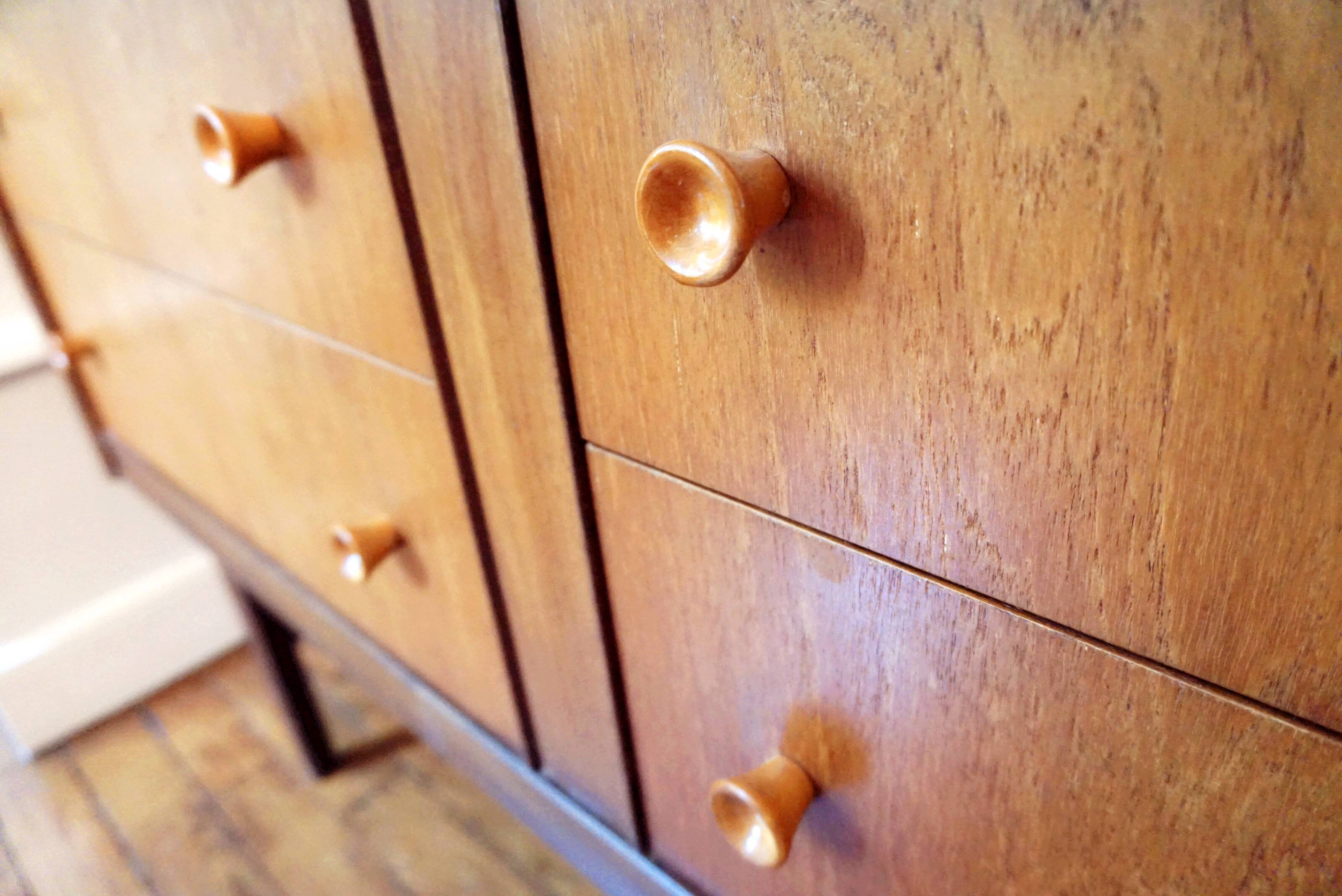 English dresser vintage brand Nathan